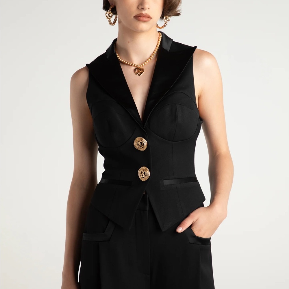 Nana Jacqueline Diana Vest